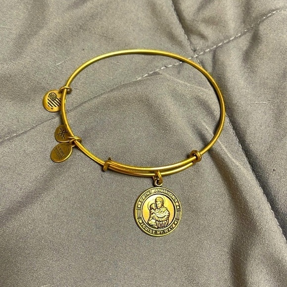 Alex and Ani 2016 Saint Anthony Guide My Way Gold Bangle Bracelet - Picture 1 of 4